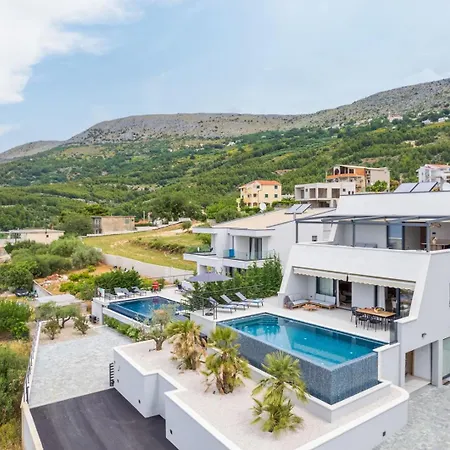 Masha Villa Podstrana